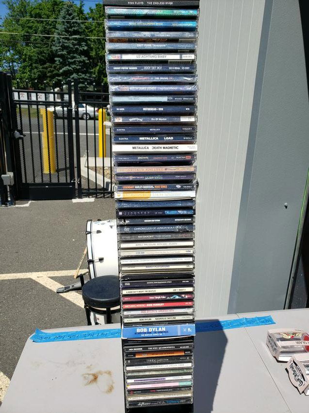 large lot of cd (1 of 1)