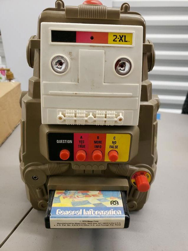 2XL 8-track player (1 of 1)