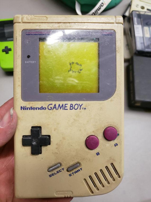 vintage Nintendo Gameboy (1 of 1)