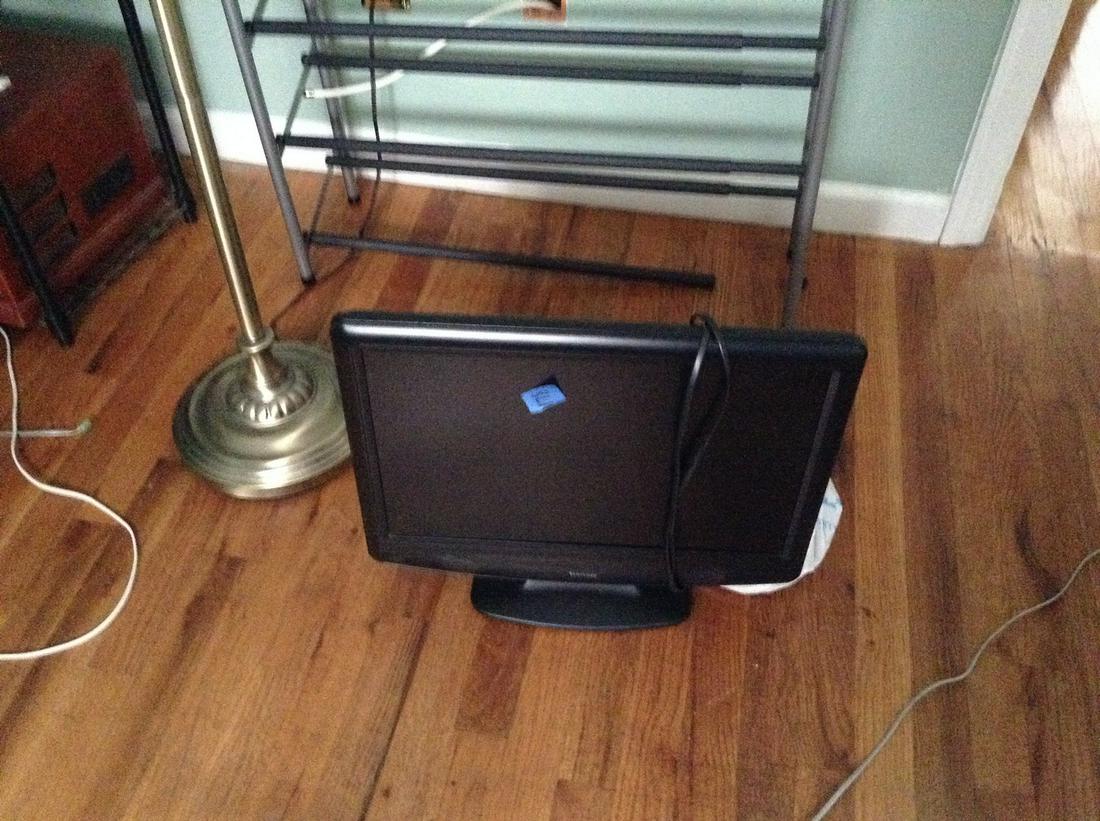 20" tv working (1 of 1)