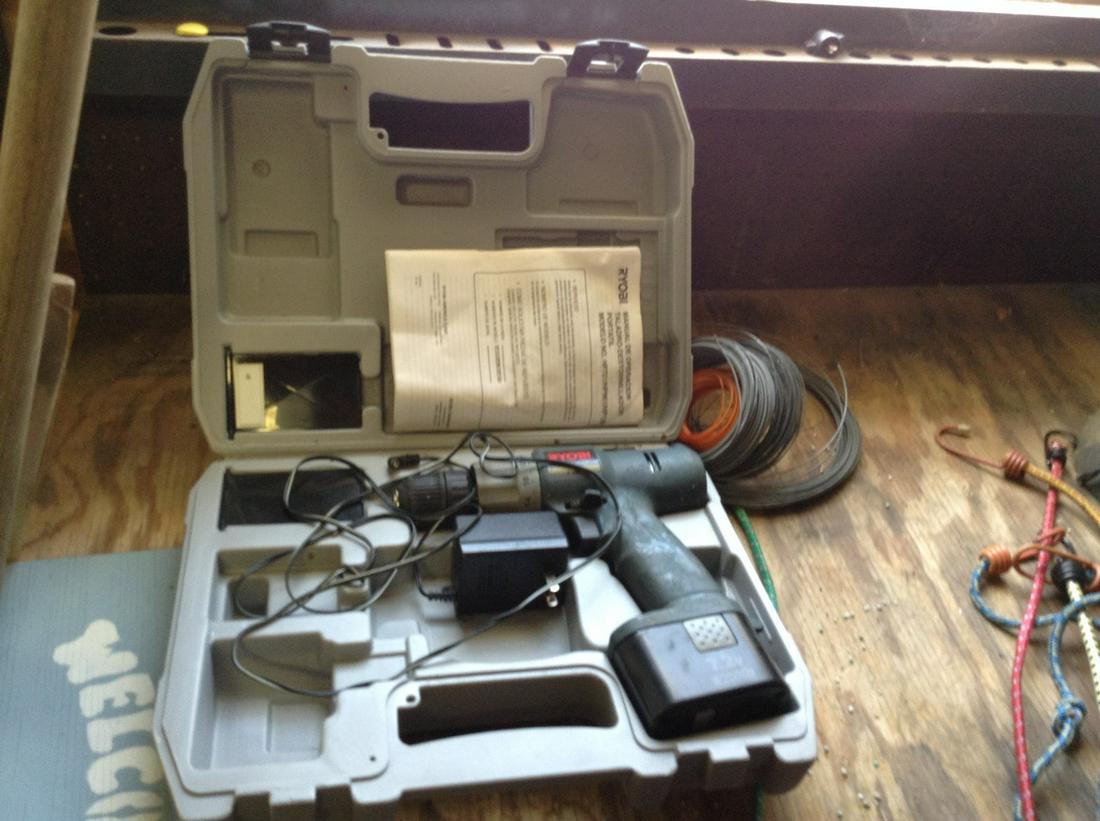 Ryobi 7.2 cordless drill (1 of 1)