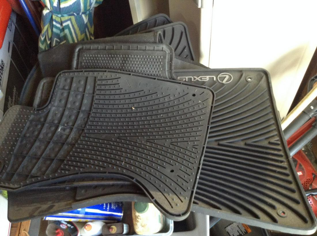 o6 lexus GS floor mat system (JOE) (1 of 1)