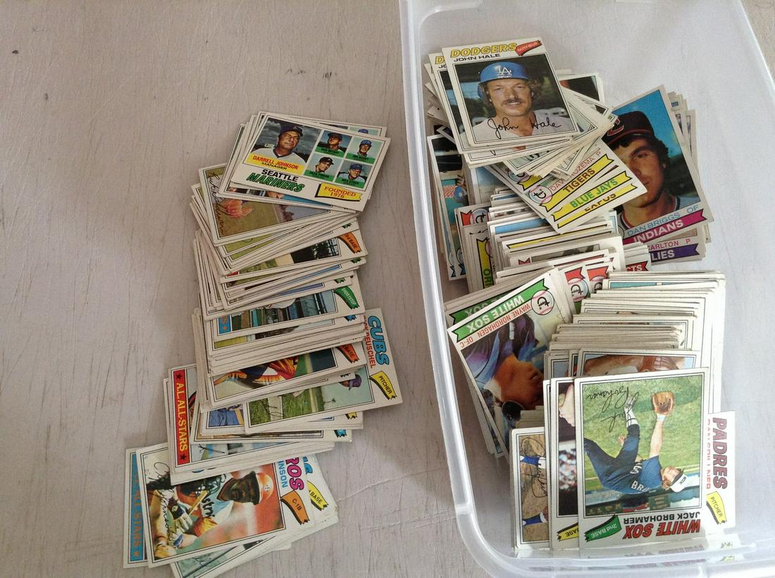 tub full of vintage baseball cards 1970s (1 of 1)