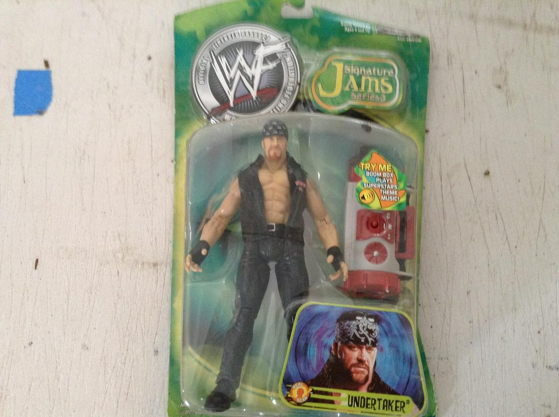 WF signature James Undertaker figure new in package (1 of 1)