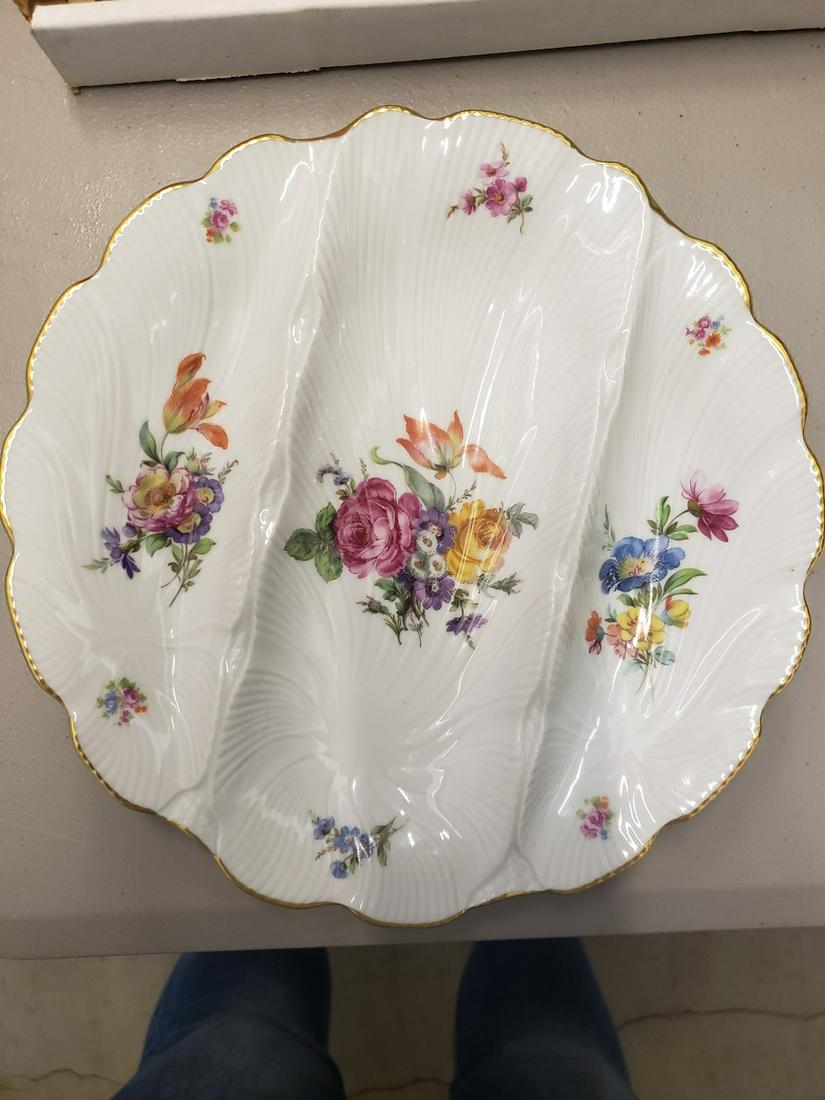 Royal Worcester Fine Bone china plate: Royal Worcester Fine Bone china plate