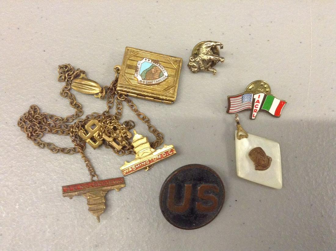 vintage tie clasp 40s and 50s and military (1 of 1)