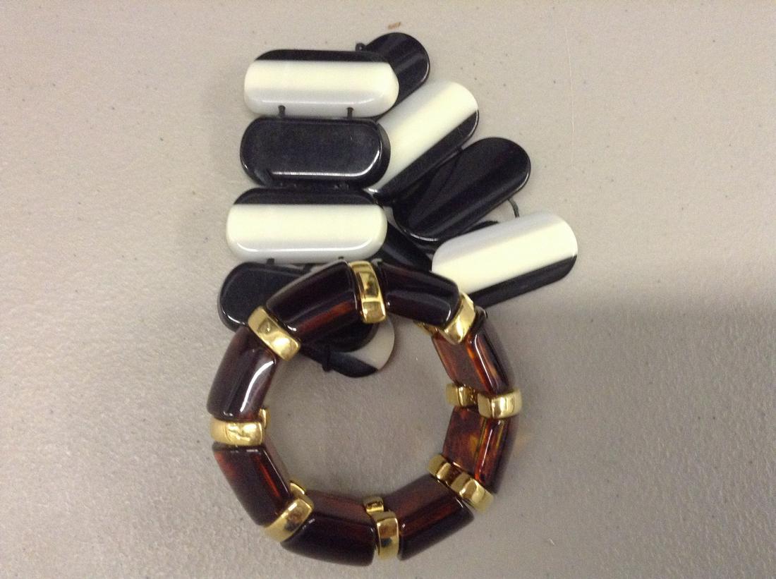 very early bakelite bracelets (1 of 1)