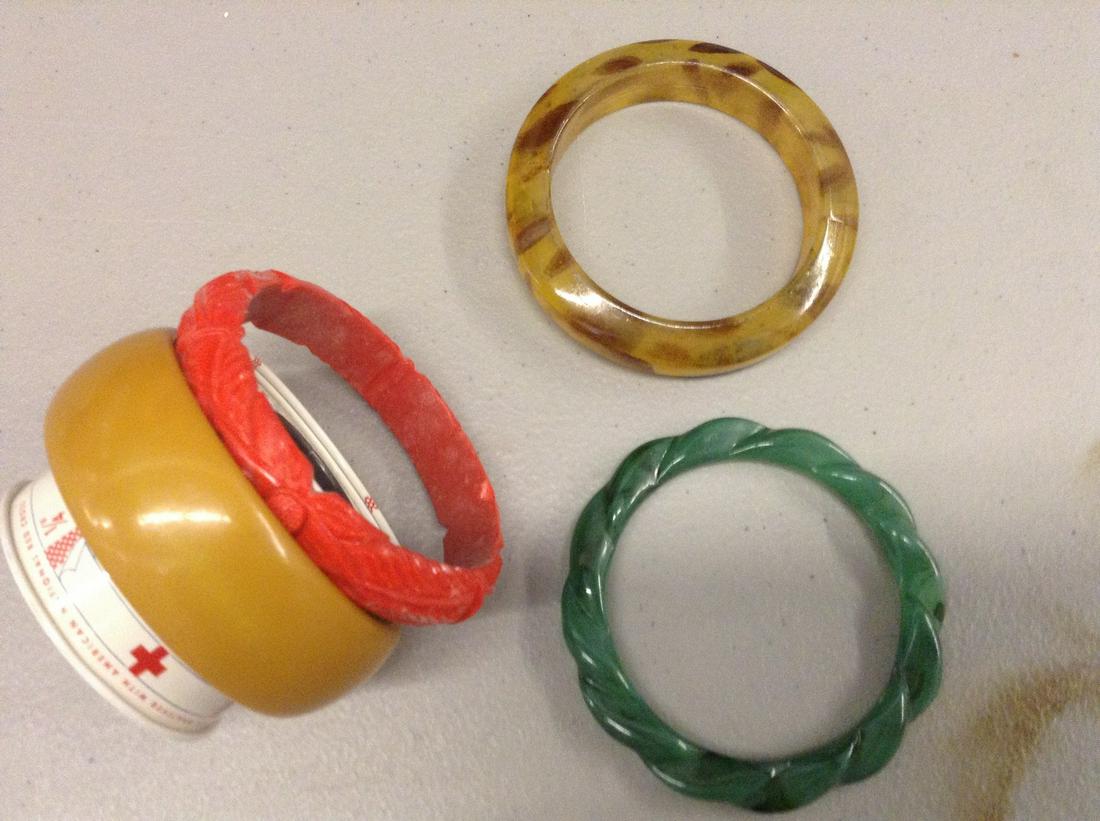 carved and twisted bakelite bracelets: carved and twisted bakelite bracelets