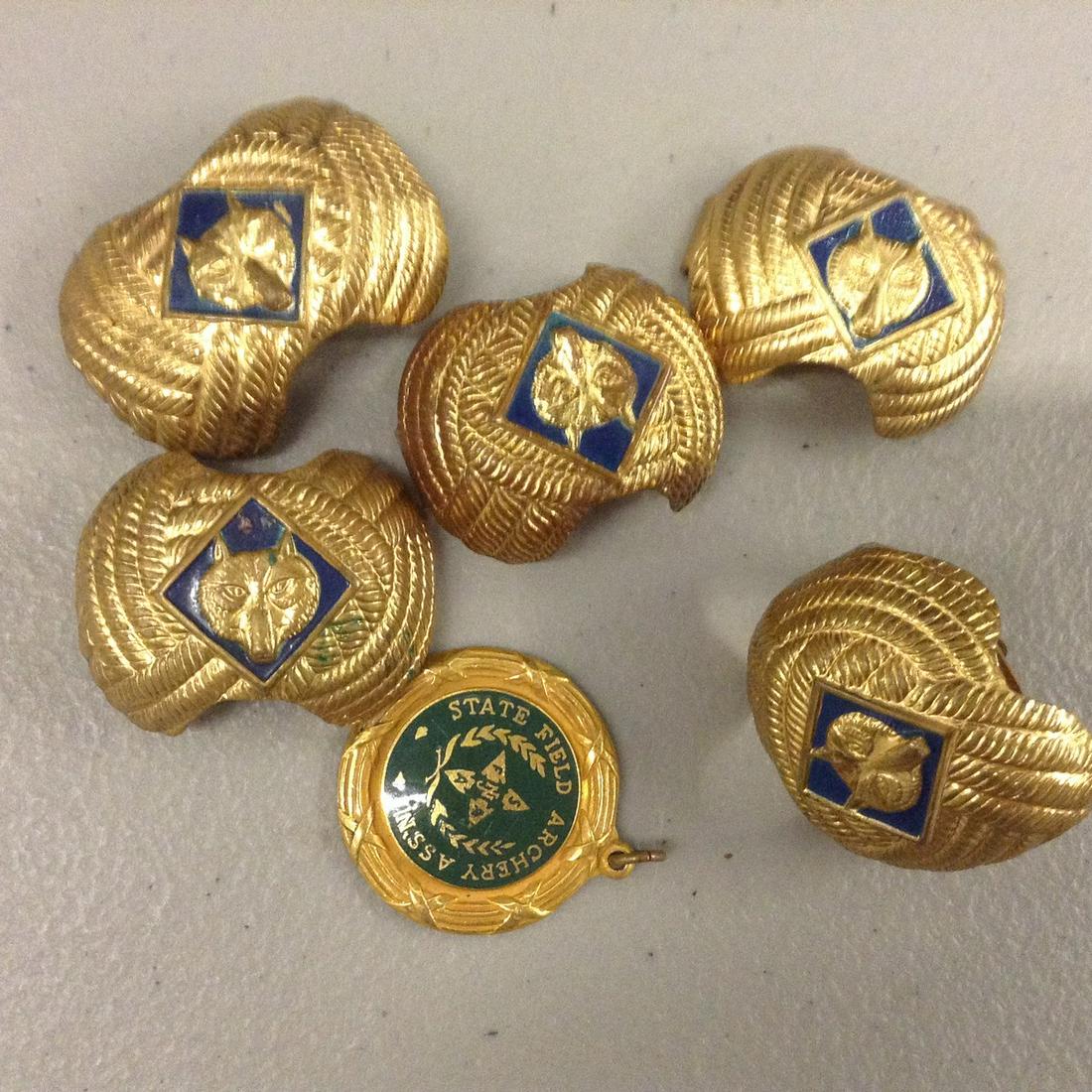 vintage cub scout neck tie holders (1 of 1)