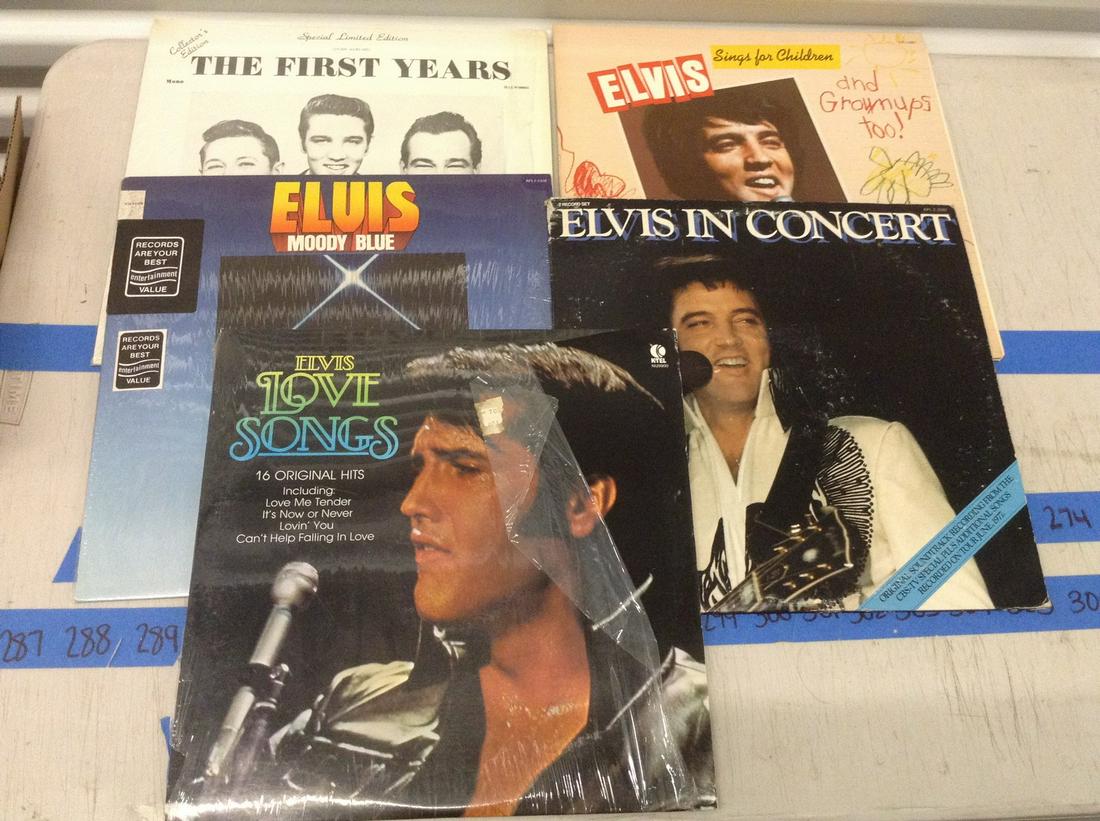 lot of elvis LPs: lot of elvis LPs