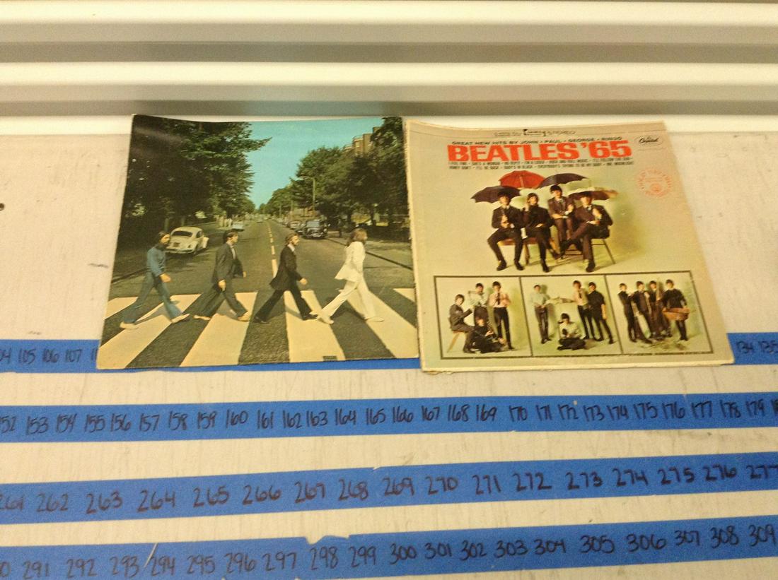 lot of 2 vintage beatle records (1 of 1)