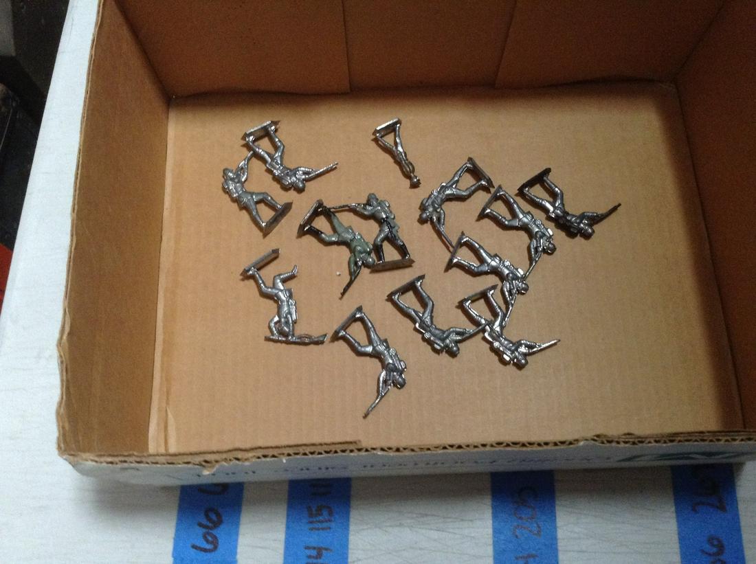 lot of 12 ww2 german soldiers (1 of 1)