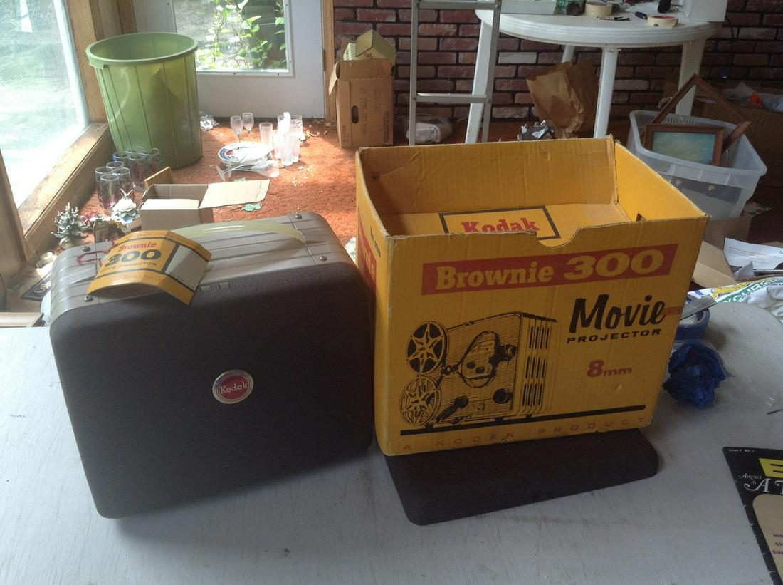 brownie kodak 8mm projector: brownie kodak 8mm projector