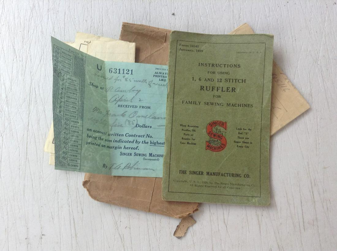 1929 singer sewing machine operating handbook: 1929 singer sewing machine operating handbook