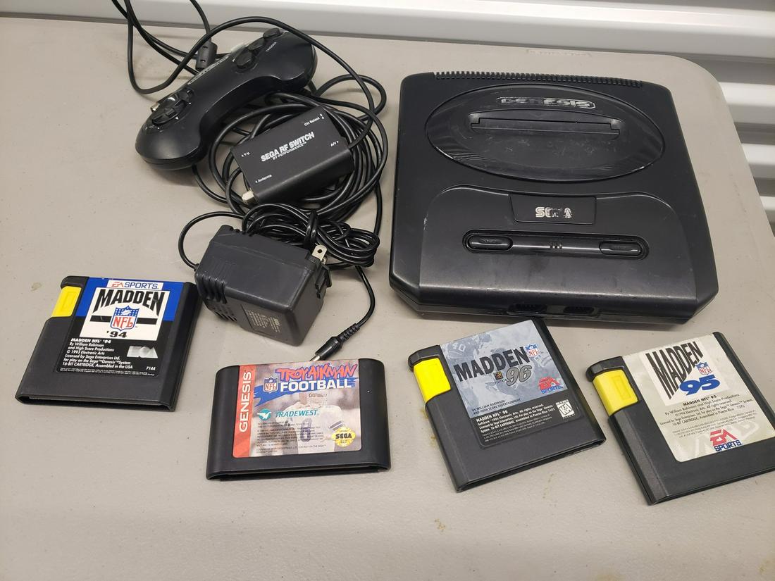 Lot of Sega Genesis with original cords and 4/games (1 of 1)