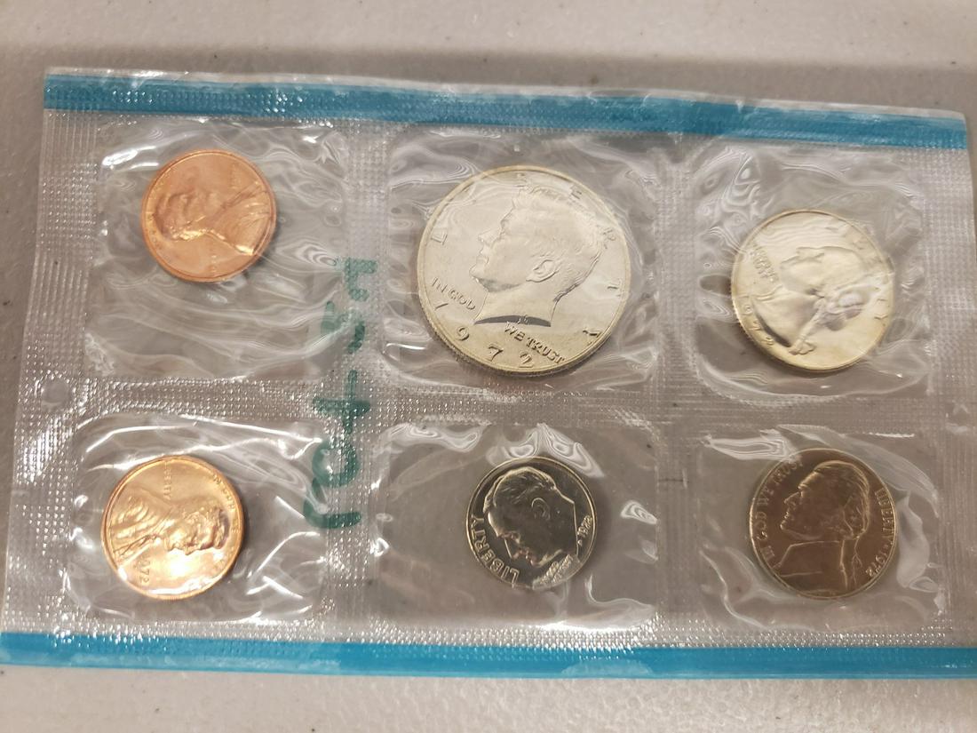 1972 uncirculated coin set (1 of 1)