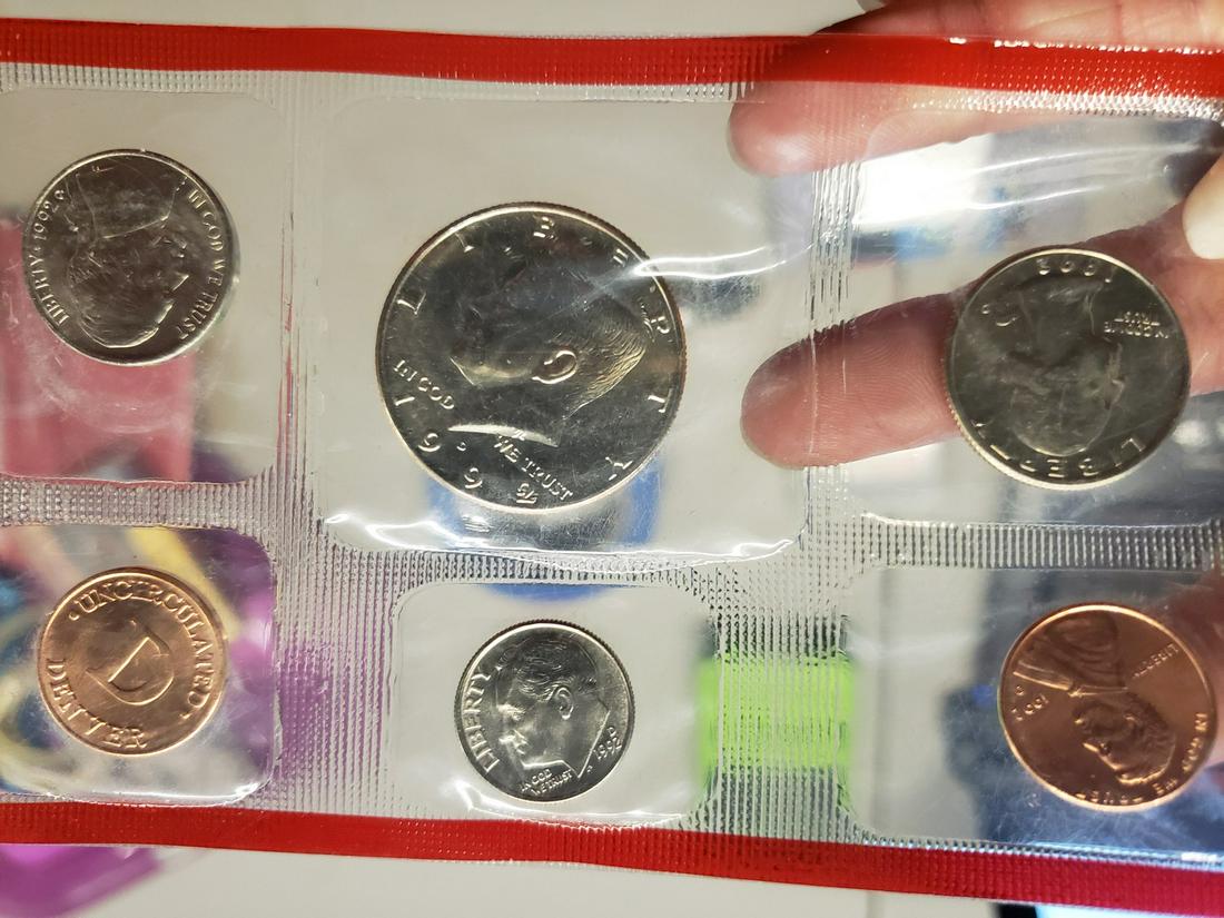 1992 US Mint uncirculated coin set (1 of 1)