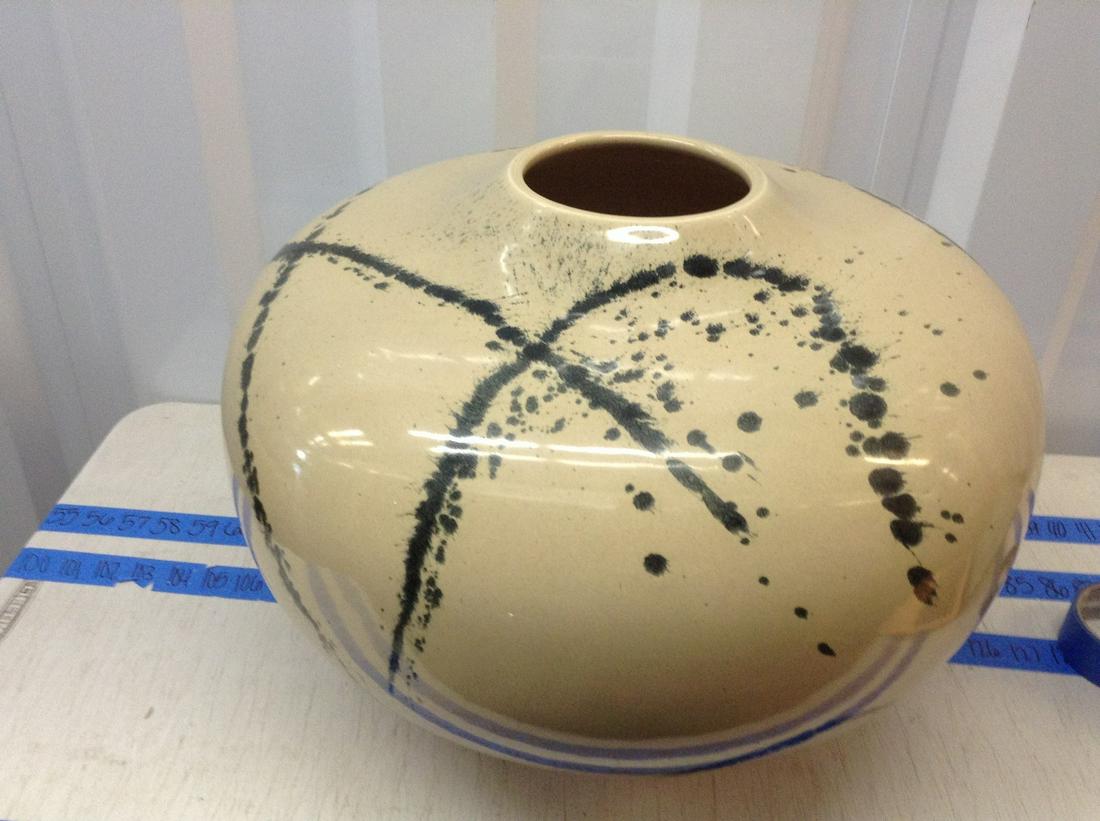 large flower vase hand painted 19x13 (1 of 1)