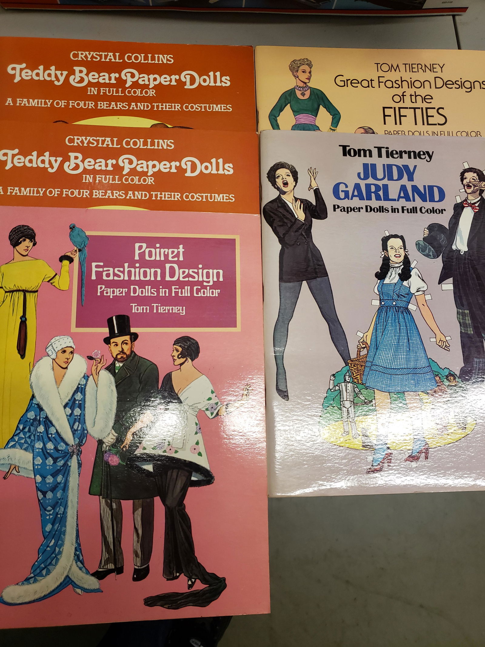 Lot of early paper dolls including Judy Garland - all (1 of 1)