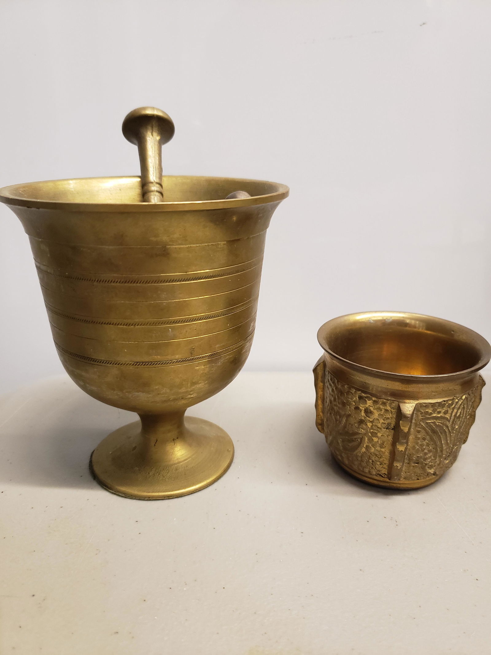 Two solid brass Mortar & Pestles (1 of 1)
