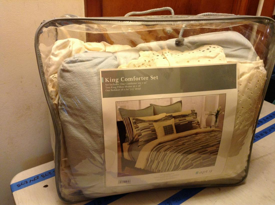 King Comforter Set (1 of 1)