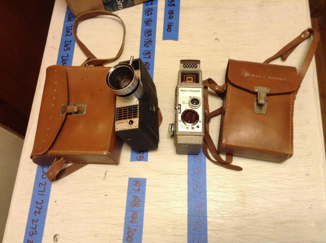2 Vintage Bell And Howell Cameras: 2 Vintage Bell And Howell Cameras