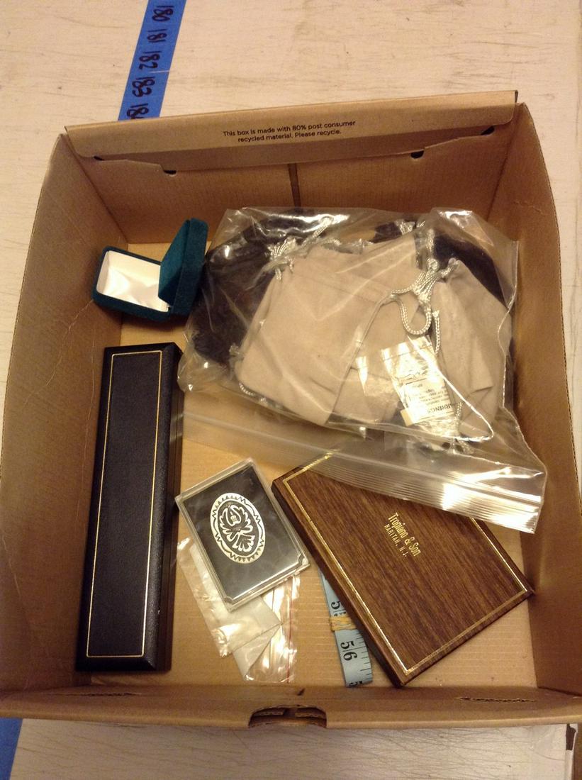 Lot Of Jewelry Boxes And Jewelry Bags: Lot Of Jewelry Boxes And Jewelry Bags