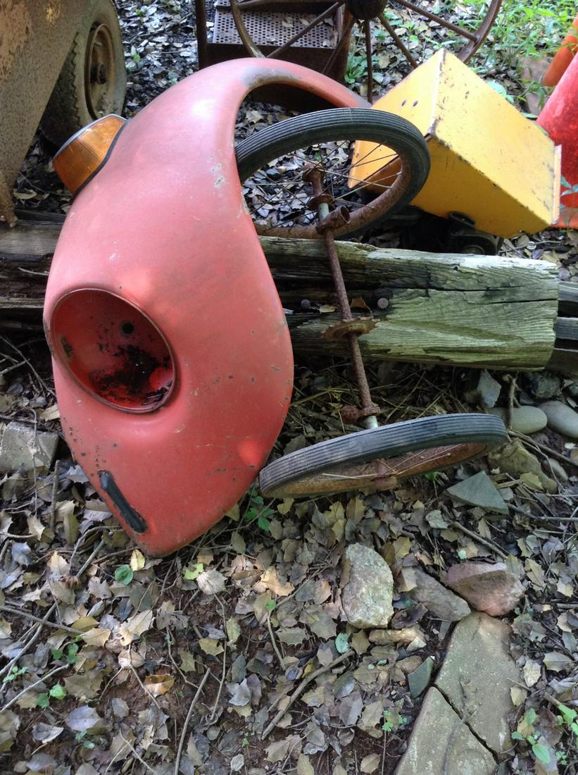 vintage 1960s VW fender: vintage 1960s VW fender