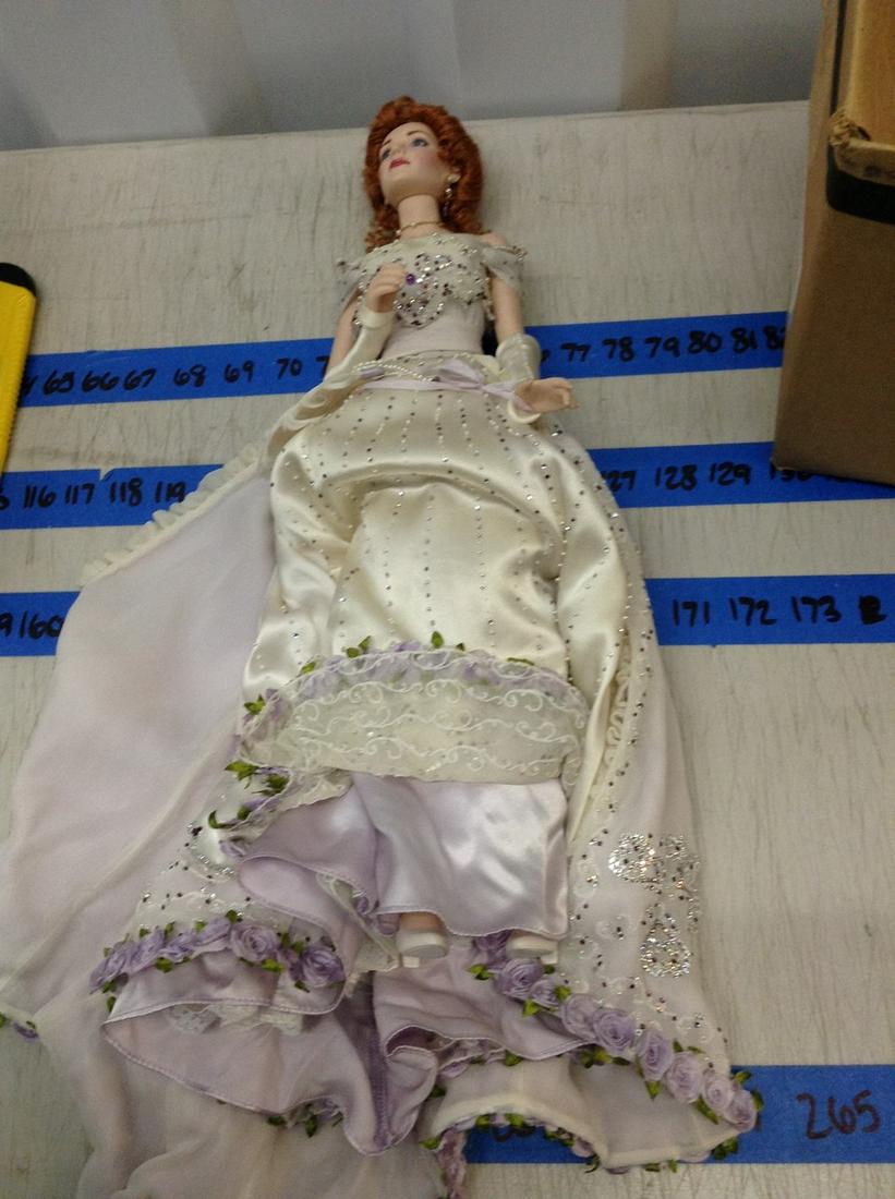 pearl the gibson debutante porcelain doll 18": pearl the gibson debutante porcelain doll 18"