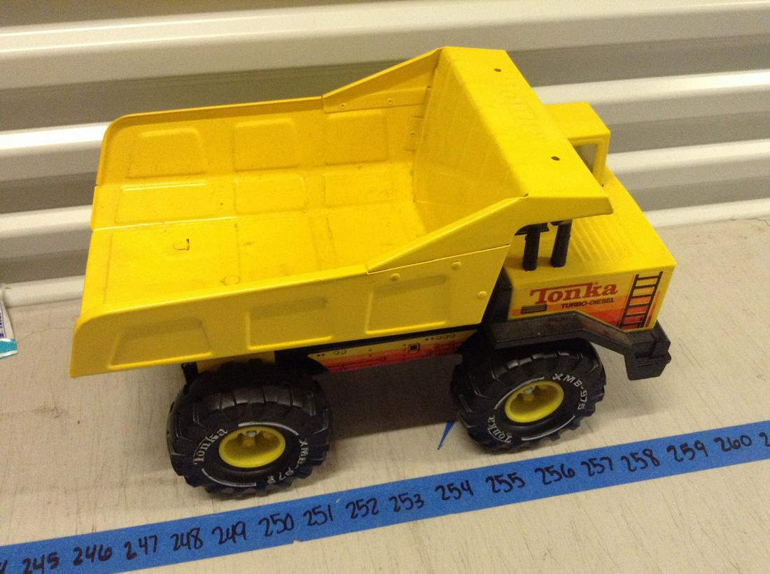 tonka truck: tonka truck