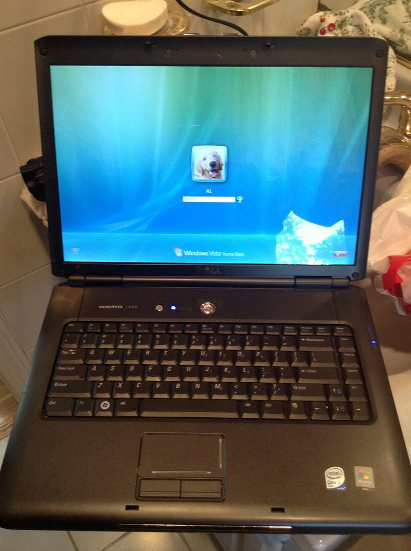 Working DELL Laptop (1 of 1)