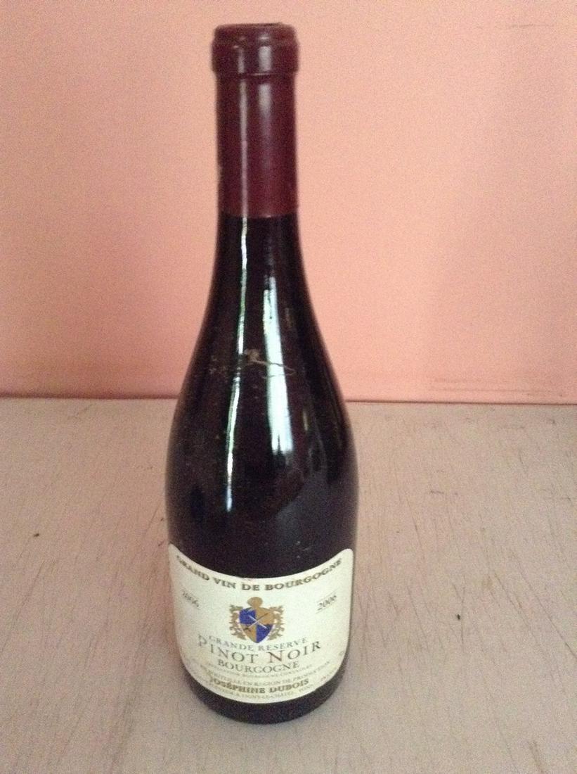 Grande Reserve Pinot Noir 2006 750 ml: Any contents in bottle is Free; You are bidding on the bottle & unbroken tax stamp