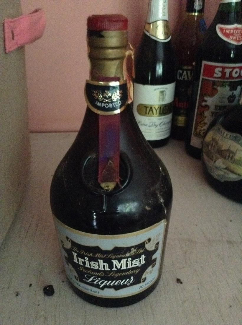 Irish Mist Liqueur 1 liter: Any contents in bottle is Free; You are bidding on the bottle & unbroken tax stamp