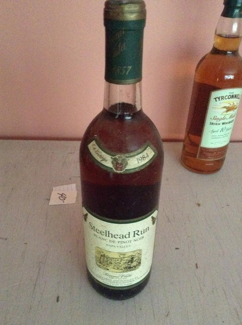 Steelhead Run Wine 750ml: Any contents in bottle is Free; You are bidding on the bottle & unbroken tax stamp