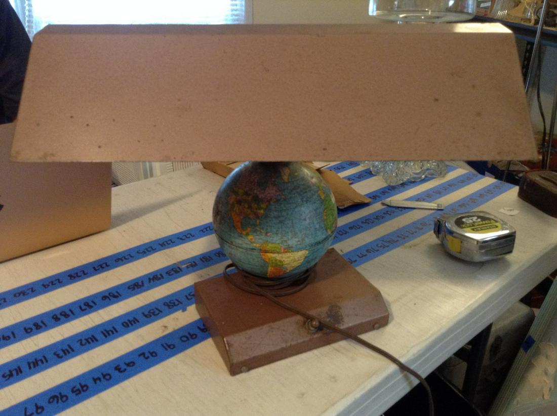 globe atomic age desk lamp 14" high x 15" across (1 of 1)