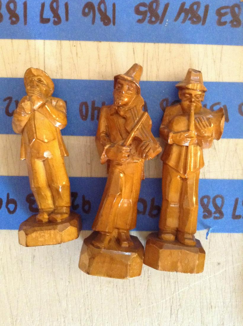 hand carved 1930s german made figures 5" tall (1 of 1)