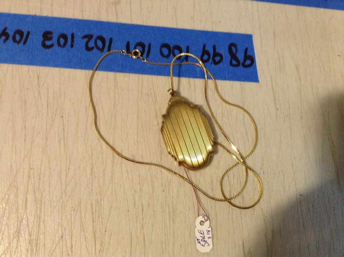 early evans locket and chain: early evans locket and chain
