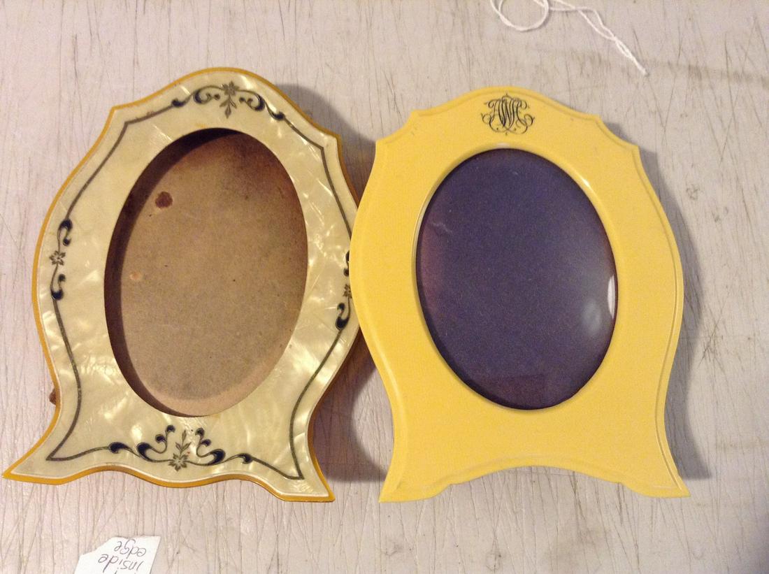 two vintage bakelite frames (1 of 1)