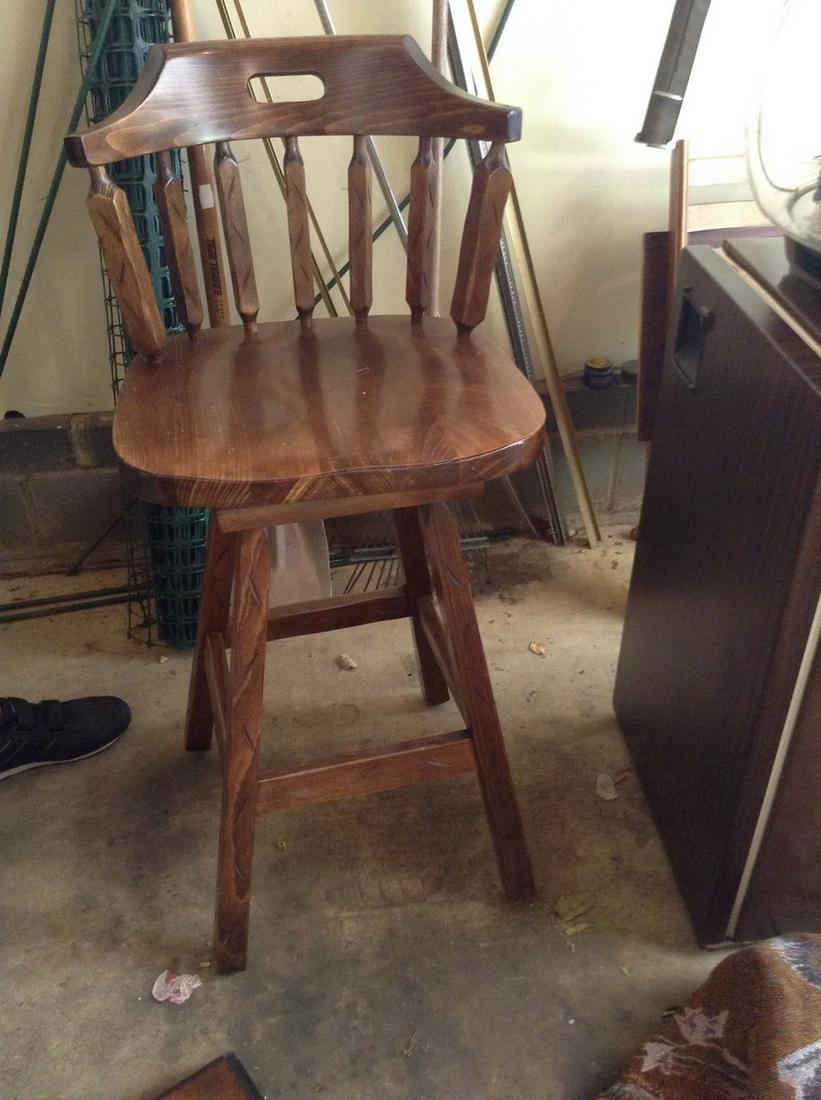 wood swivel bar stool: wood swivel bar stool