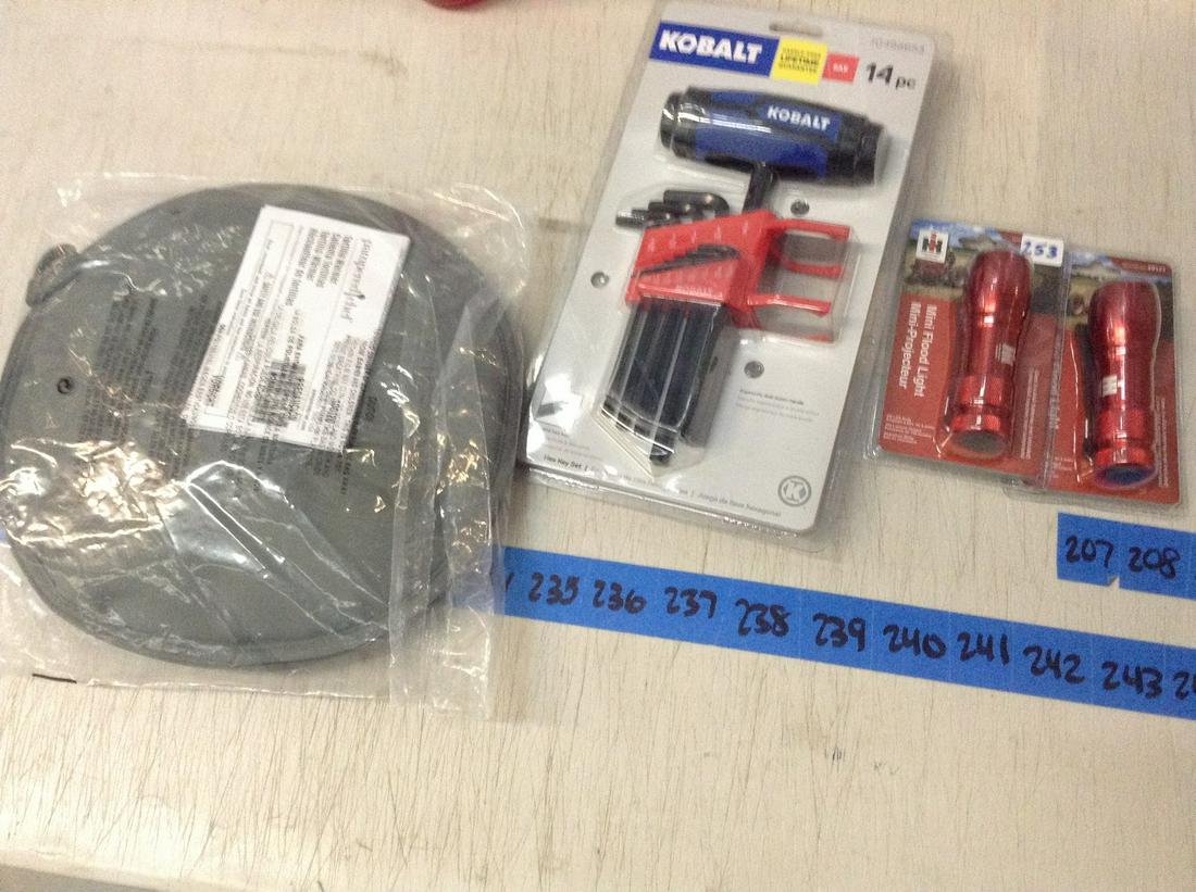 mini flashlights, kobalt hex key set and more (1 of 1)