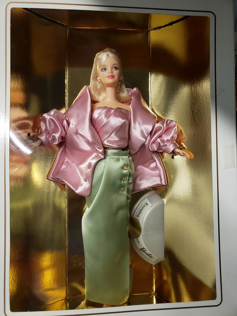Collector Edition Classique Evening Sophisticate Barbie (1 of 1)
