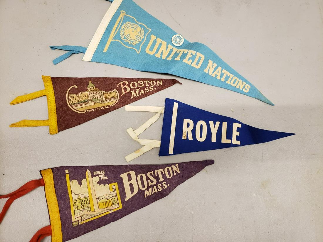 Lot of 4 very early US landmark pennants: Lot of 4 very early US landmark pennants