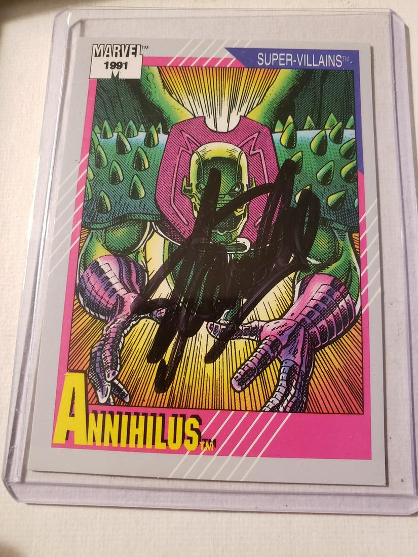 Signed Stan Lee Marvel card with COA (1 of 1)