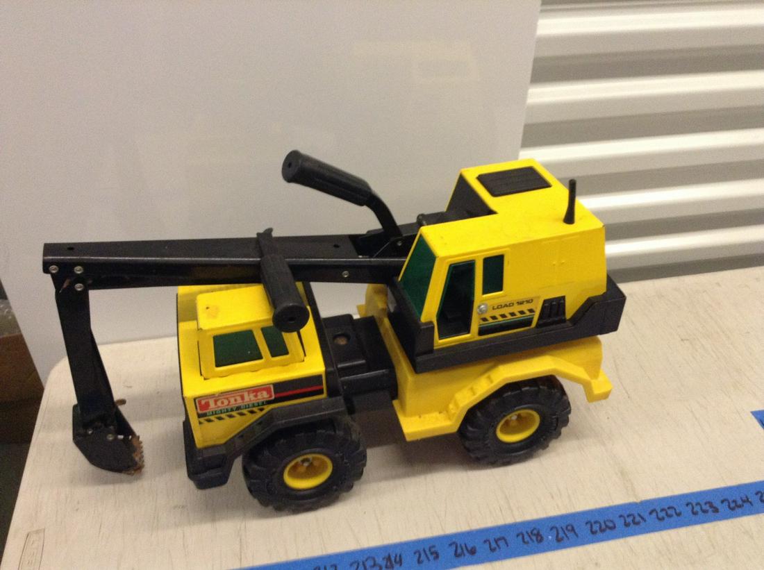 tonka mighty diesel truck: tonka mighty diesel truck