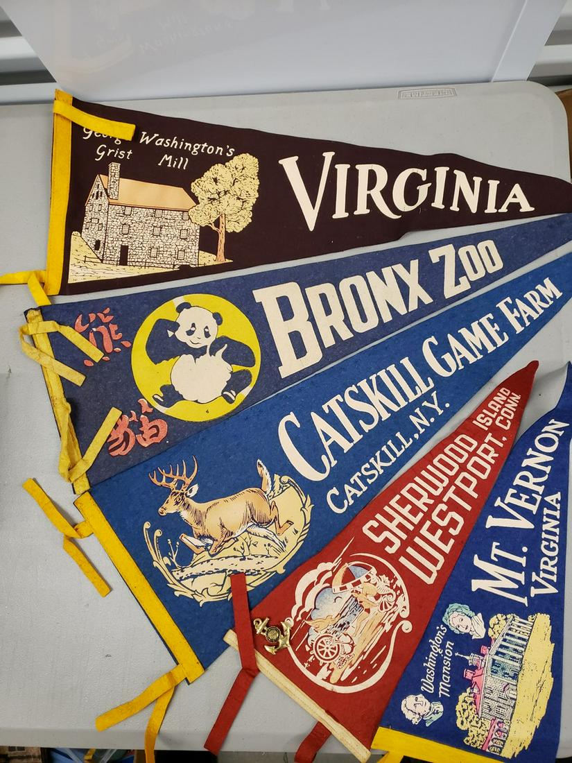 Lot of early landmark pennants: Lot of early landmark pennants