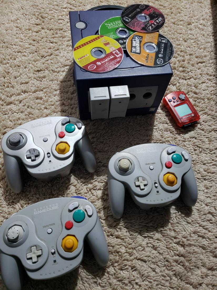 Nintendo gamecube with 3 controllers and games (1 of 1)