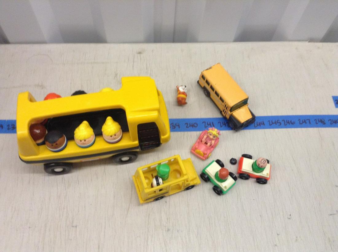 Little Tikes Vintage Bus And Other Toys: Little Tikes Vintage Bus And Other Toys