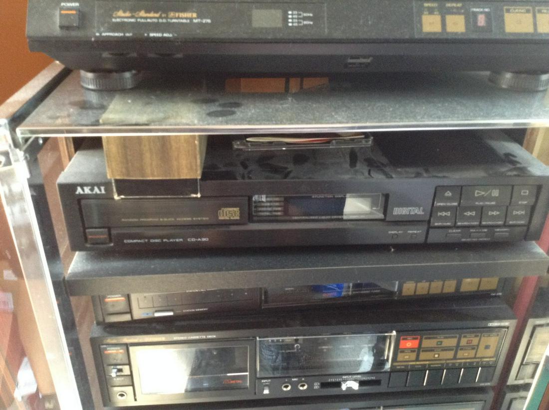 akai digital cd A30 player (1 of 1)