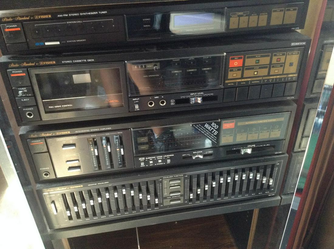 complete fisher stereo system (1 of 1)