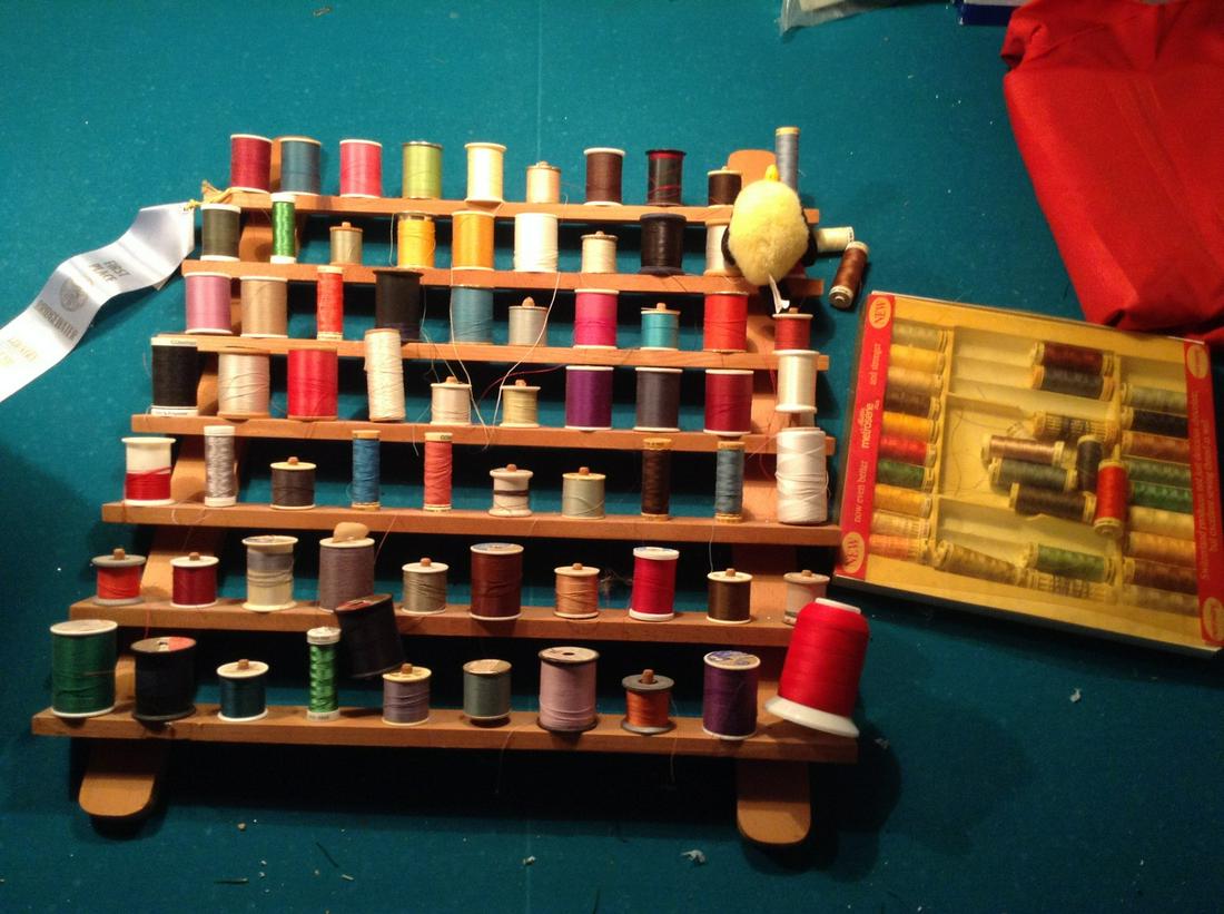 large amount of sewing thread (1 of 1)